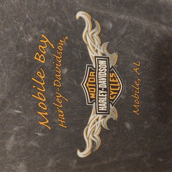 Harley Davidson Women's Short Sleeve TShirt - Picture 4 of 9